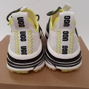 ugg lace runner sneaker